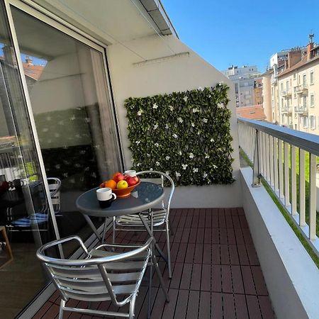Studio Plein Centre, Calme, Parking Inclus, Piscine Et Gardien Grenoble Bagian luar foto