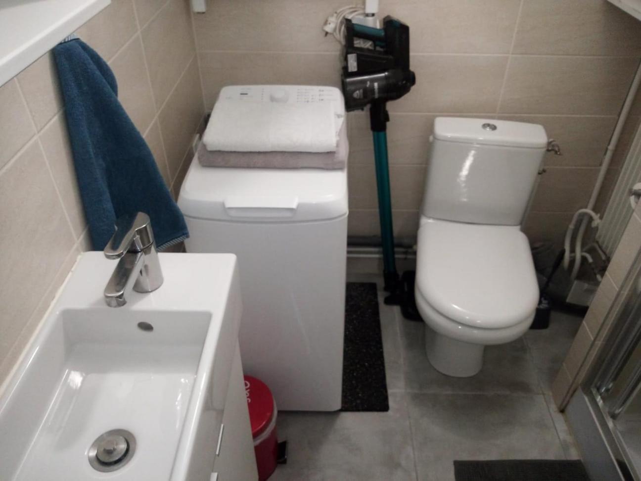 Studio Plein Centre, Calme, Parking Inclus, Piscine Et Gardien Grenoble Bagian luar foto