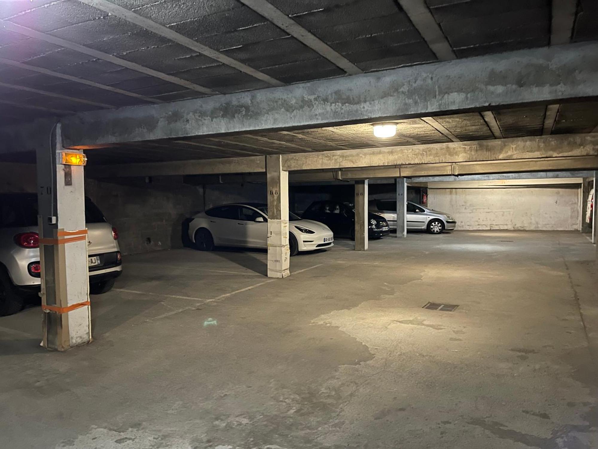 Studio Plein Centre, Calme, Parking Inclus, Piscine Et Gardien Grenoble Bagian luar foto